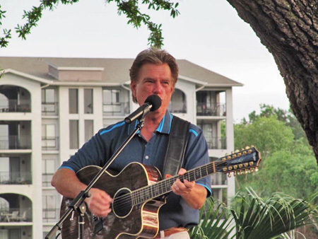 The Breeze Trolley is back!