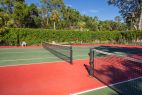 hilton-head-island-carolina-club-resort-tennis-court-closeup