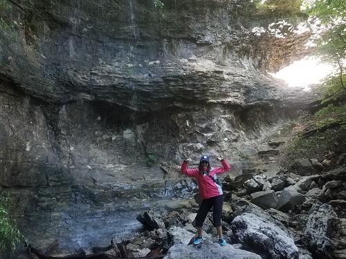branson sprin hike blog mollie 500x375
